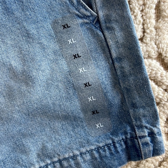 NWT Gap denim shorts - Picture 6 of 10